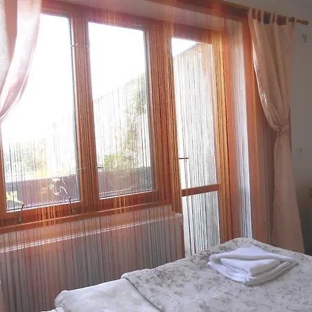 Hotel White Rabbit Hall 3*