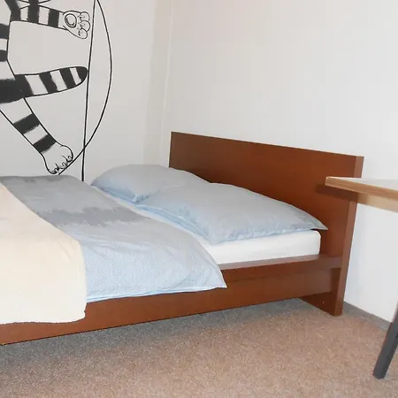 Hotel White Rabbit Hall 3*