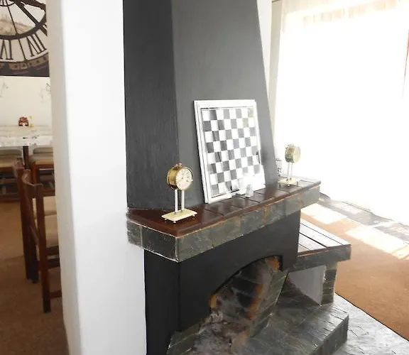 Hotel White Rabbit Hall