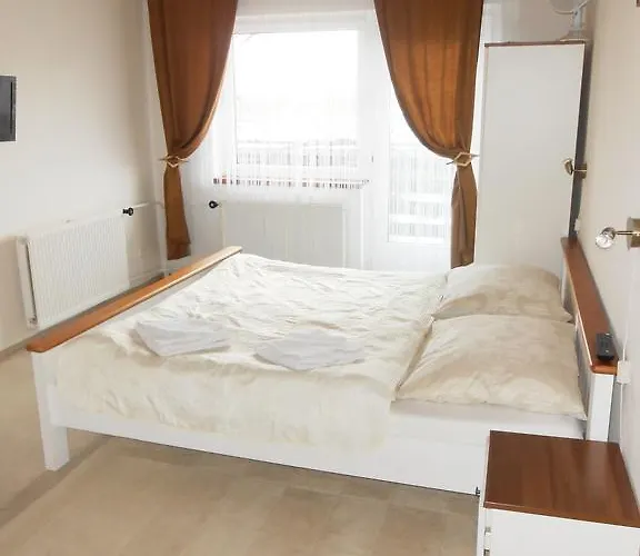 Hotel White Rabbit Hall